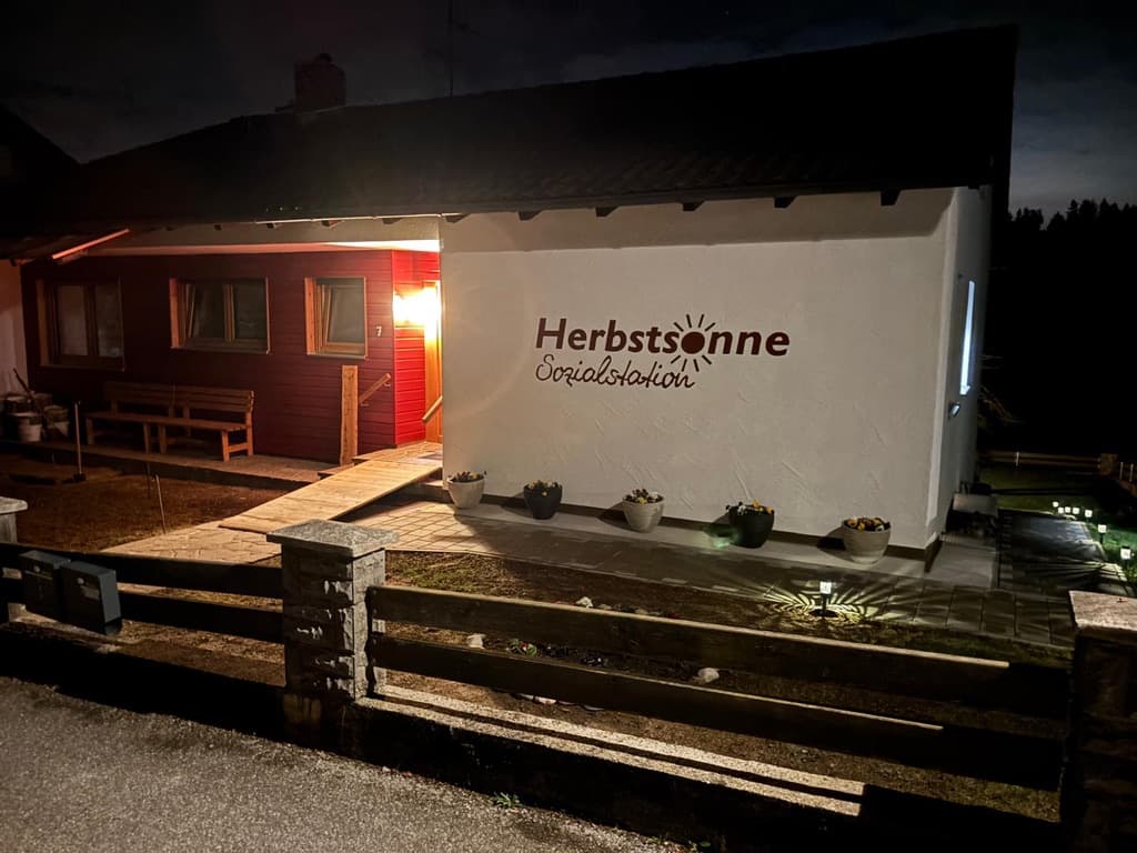 Außenansicht der Herbstsonne Sozialstation